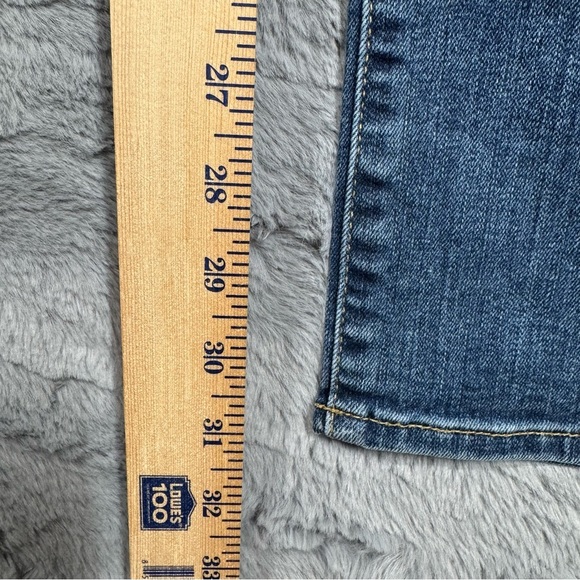 Eddie Bauer Blue Straight Leg Jeans Classic Denim - Picture 11 of 13